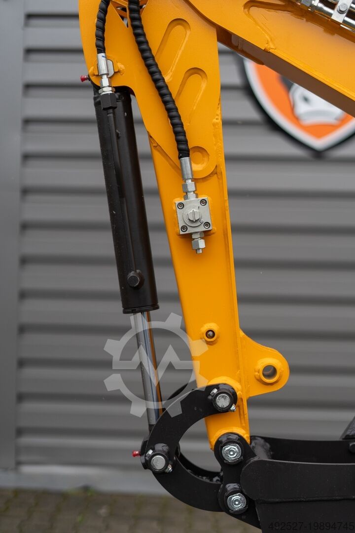 Bras hydraulique jaune de la mini-pelle Ma boutique Kingway Joker R5 avec vérin noir et structure en acier robuste